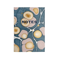 Carnet marbré à la main en bleu et rose